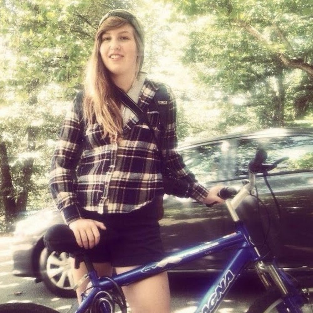 Meet your Posher, Kelsey